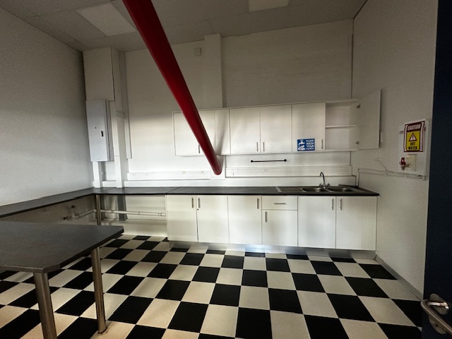 To Let Commercial Property for Rent in Observatory Western Cape